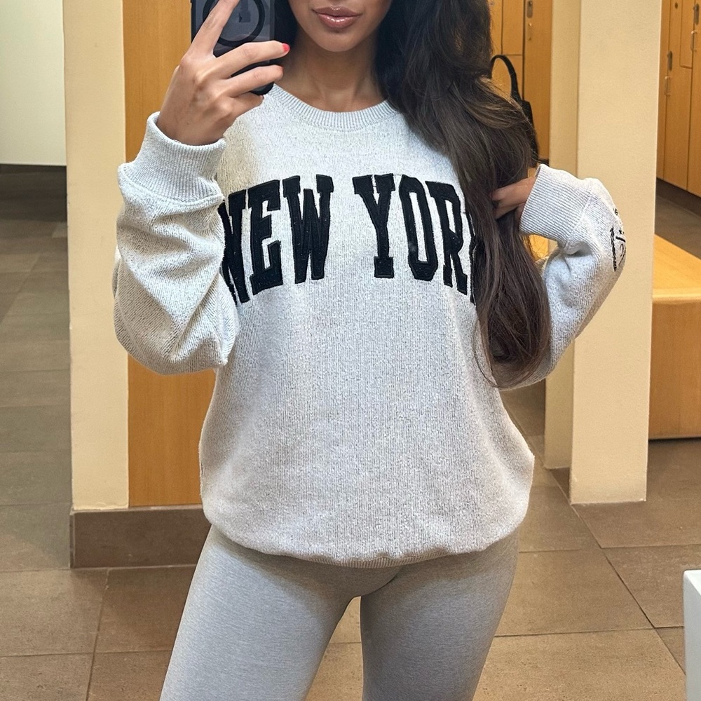 Gorgeous Long Sleeve New York Crew Neck NY Casual College Sweater